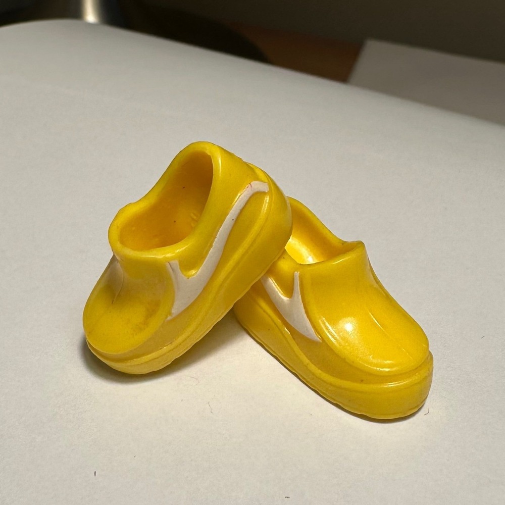 Vintage Fashion Doll Slide On Sneakers Yellow‎ - Picture 2 of 7